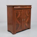 1334 2271 SIDEBOARD